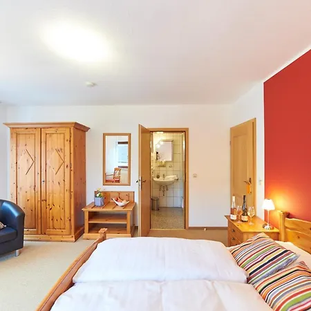 Hotel Gaestehaus Achenbach *